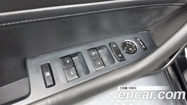 Hyundai Sonata 2017 — photo 18
