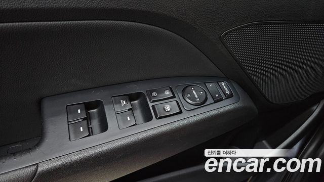 Hyundai AVANTE 2016 — photo 18
