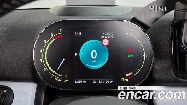 Mini Countryman 2023 — photo 11