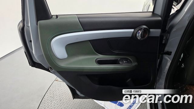 Mini Countryman 2023 — photo 15