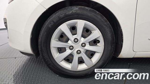 Kia pride 2014 — photo 5