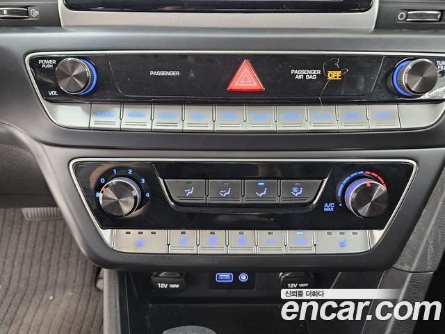 Hyundai Sonata 2018 — photo 11