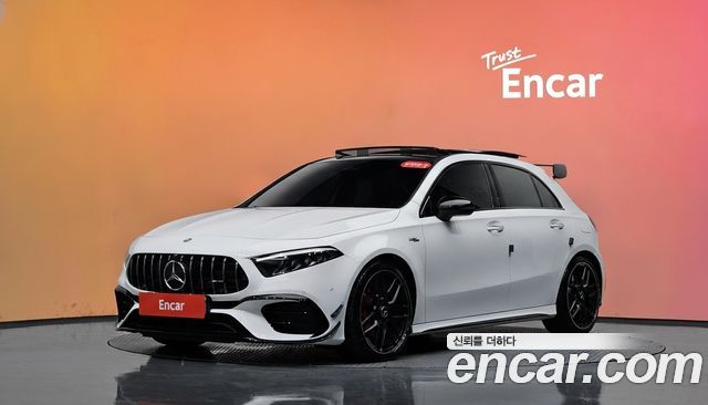 Mercedes-Benz A-Class 2025 — photo 1