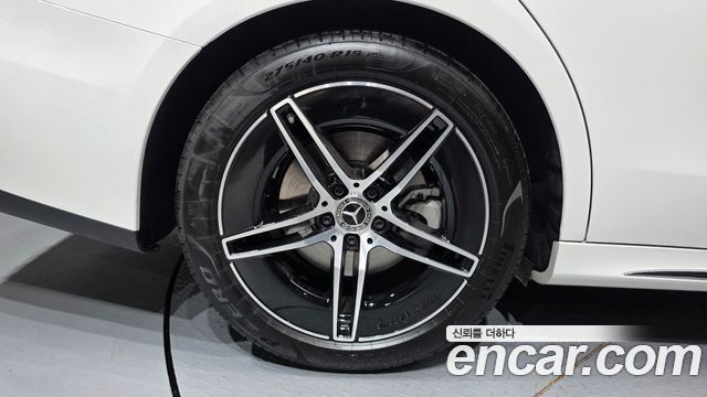 Mercedes-Benz E-Class 2026 — photo 5