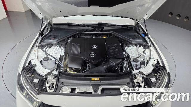 Mercedes-Benz E-Class 2026 — photo 6