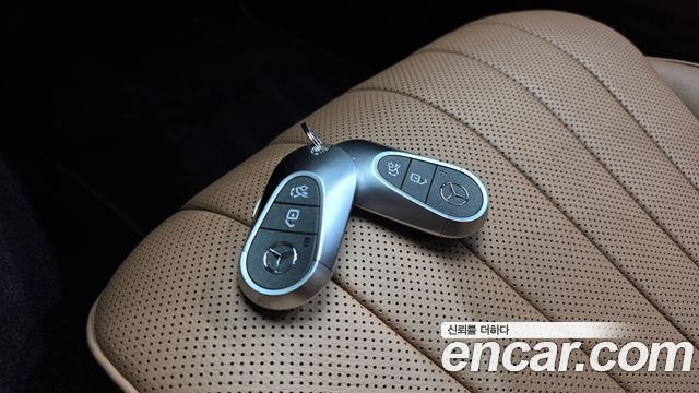 Mercedes-Benz E-Class 2026 — photo 22