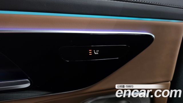 Mercedes-Benz E-Class 2026 — photo 35
