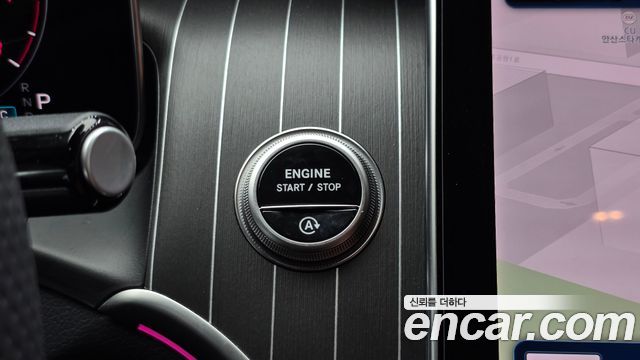 Mercedes-Benz GLC-Class 2026 — photo 25