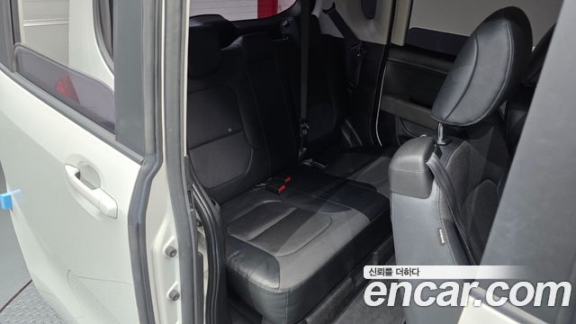 Kia RAY 2022 — photo 16