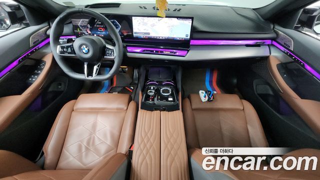 BMW 5-Series 2024 — photo 10