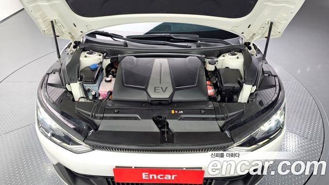 Kia EV6 2022 — photo 6