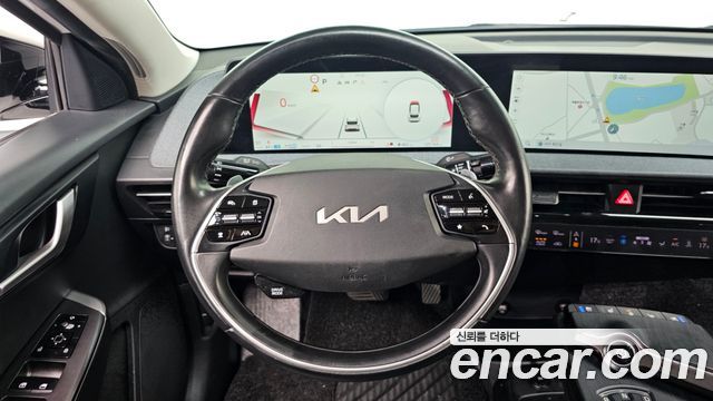 Kia EV6 2022 — photo 20