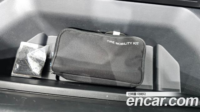 Kia EV6 2022 — photo 30