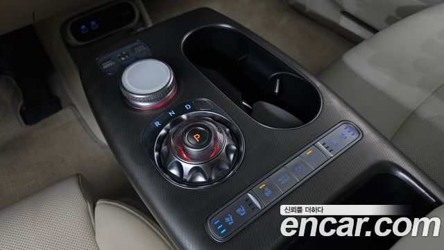 Genesis GV60 2022 — photo 12