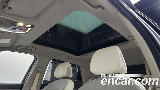 Genesis GV60 2022 — photo 25