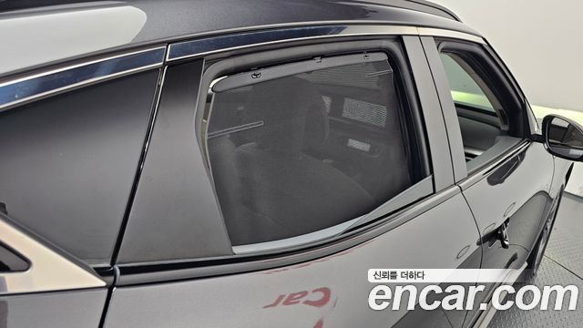 Genesis GV60 2022 — photo 41