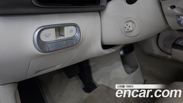 Genesis GV60 2022 — photo 43
