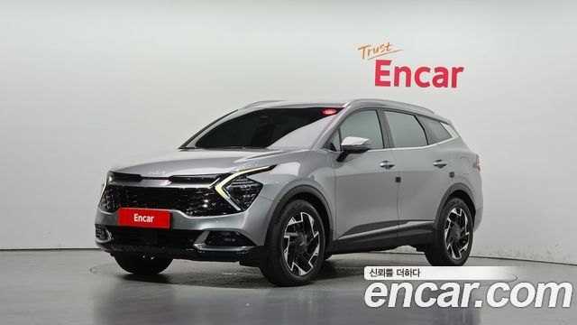 Kia Sportage 2023 — photo 1