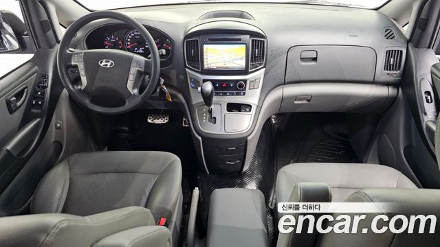 Hyundai Starex 2016 — photo 10