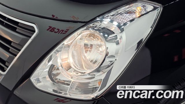 Hyundai Starex 2016 — photo 8