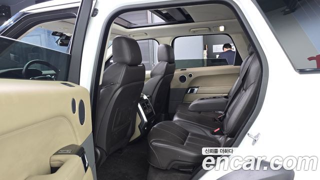 Land Rover Range Rover Sport 2016 — photo 11