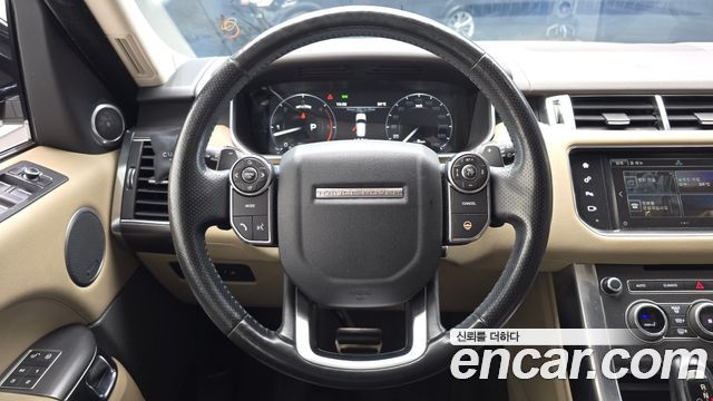 Land Rover Range Rover Sport 2016 — photo 13