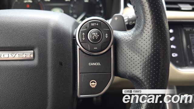 Land Rover Range Rover Sport 2016 — photo 17