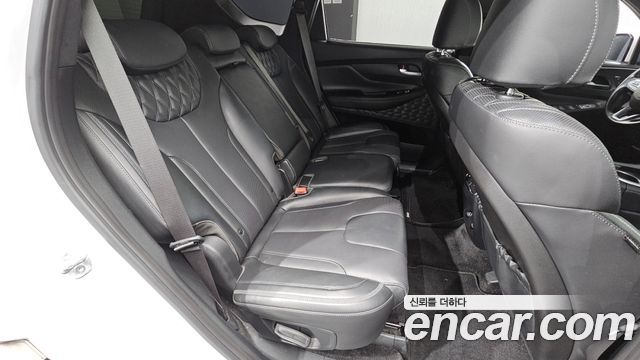 Hyundai Santafe 2021 — photo 17