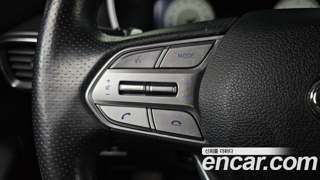 Hyundai Santafe 2021 — photo 29