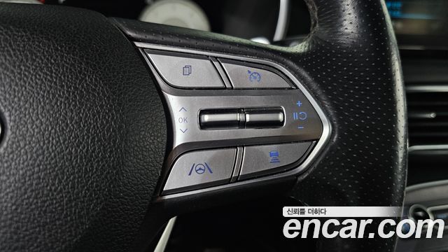 Hyundai Santafe 2021 — photo 30