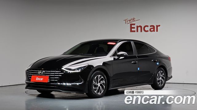 Hyundai Sonata 2022 — photo 32