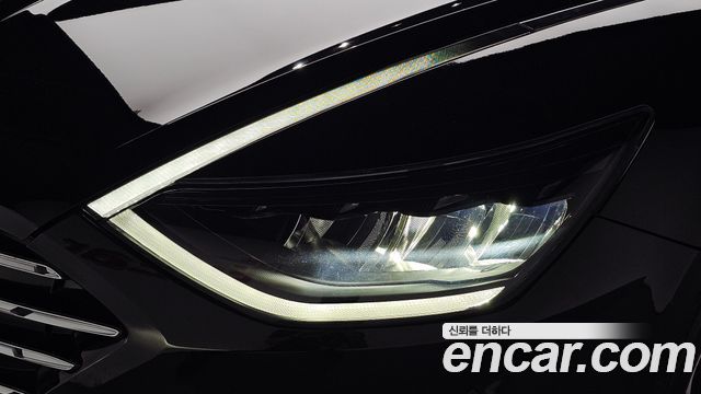 Hyundai Sonata 2022 — photo 8
