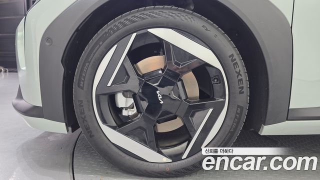 Kia EV4 2027 — photo 5