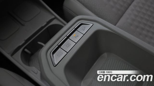 Kia EV4 2027 — photo 22