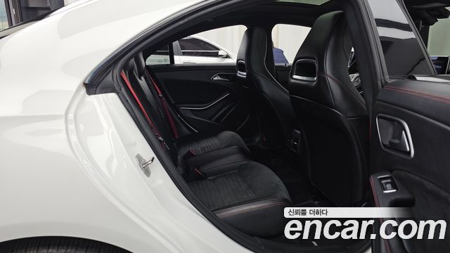 Mercedes-Benz CLA-Class 2019 — photo 18