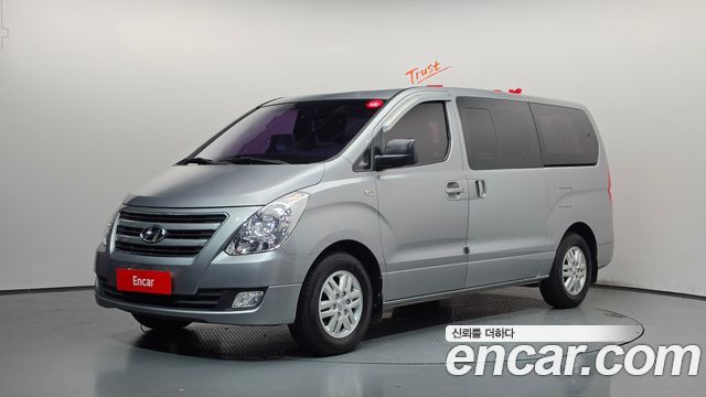 Hyundai Starex 2016 — photo 1