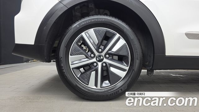 Kia Niro 2021 — photo 5
