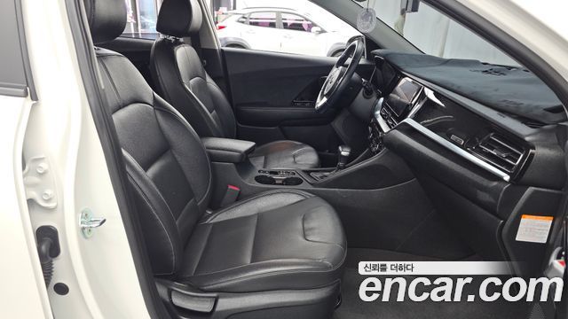 Kia Niro 2021 — photo 17
