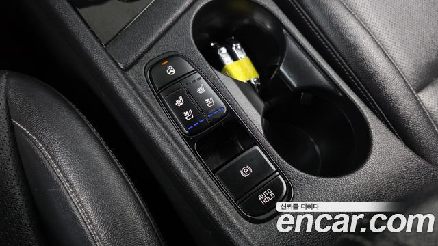 Kia Niro 2021 — photo 24