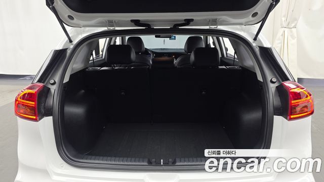 Kia Niro 2021 — photo 26