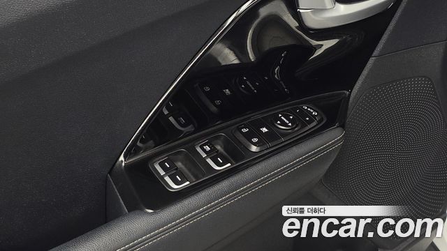 Kia Niro 2021 — photo 28