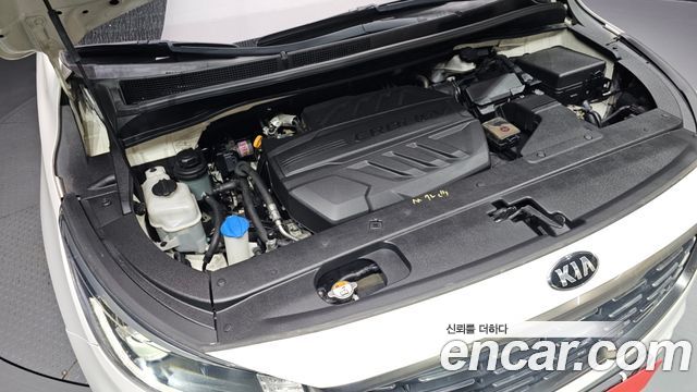 Kia Canival 2019 — photo 6