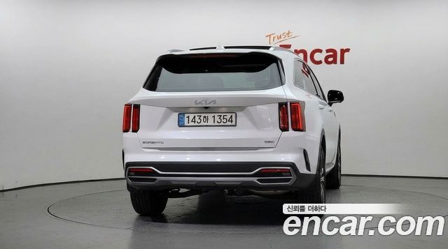 Kia Sorento 2023 — photo 4