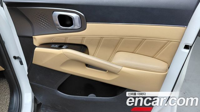 Kia Sorento 2023 — photo 15