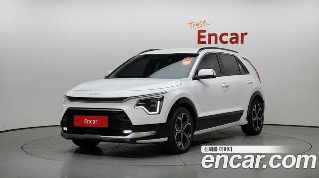 Kia Niro 2022 — photo 1