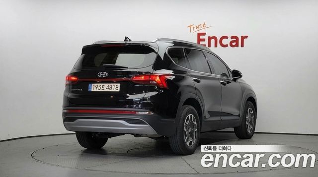 Hyundai Santafe 2023 — photo 2