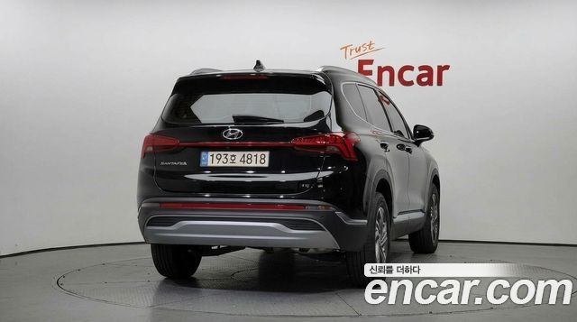Hyundai Santafe 2023 — photo 4