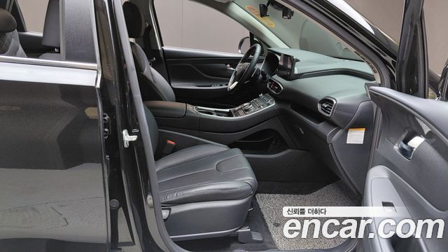 Hyundai Santafe 2023 — photo 13
