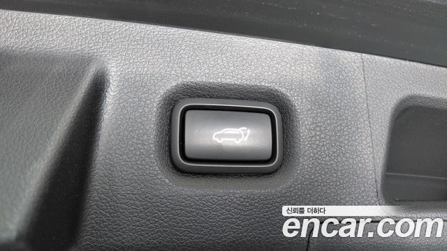 Hyundai Santafe 2023 — photo 22