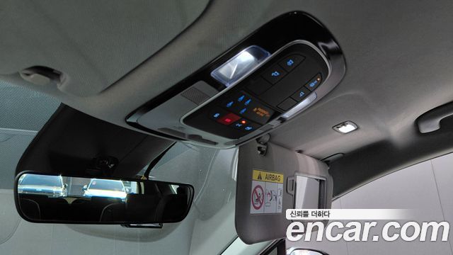 Hyundai Santafe 2023 — photo 24